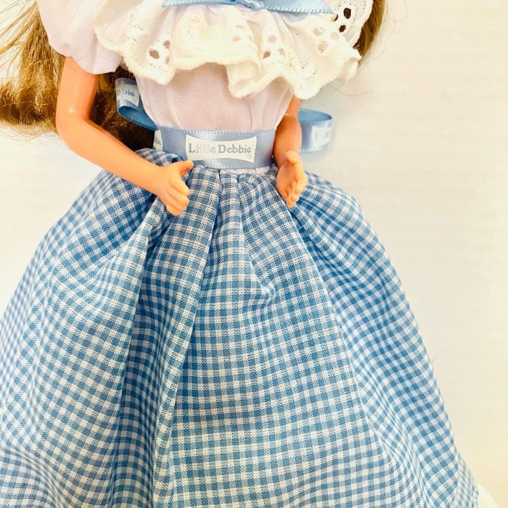 Barbie 1997 Little Debbie Fashion Doll Incomplete Read - Picture 7 of 8